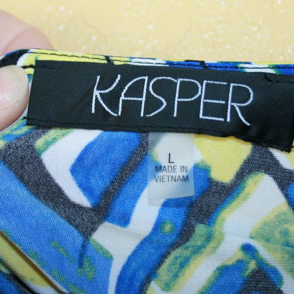 Kasper Sleeveless Geometric Pattern Blouse with Pleating in Front Size Large - Picture 2 of 3